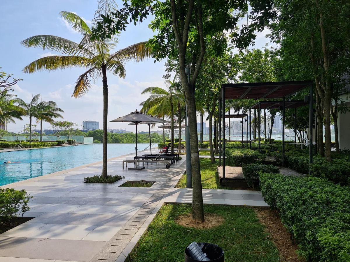 Sweet Homes At Cybersquare Cyberjaya Esterno foto